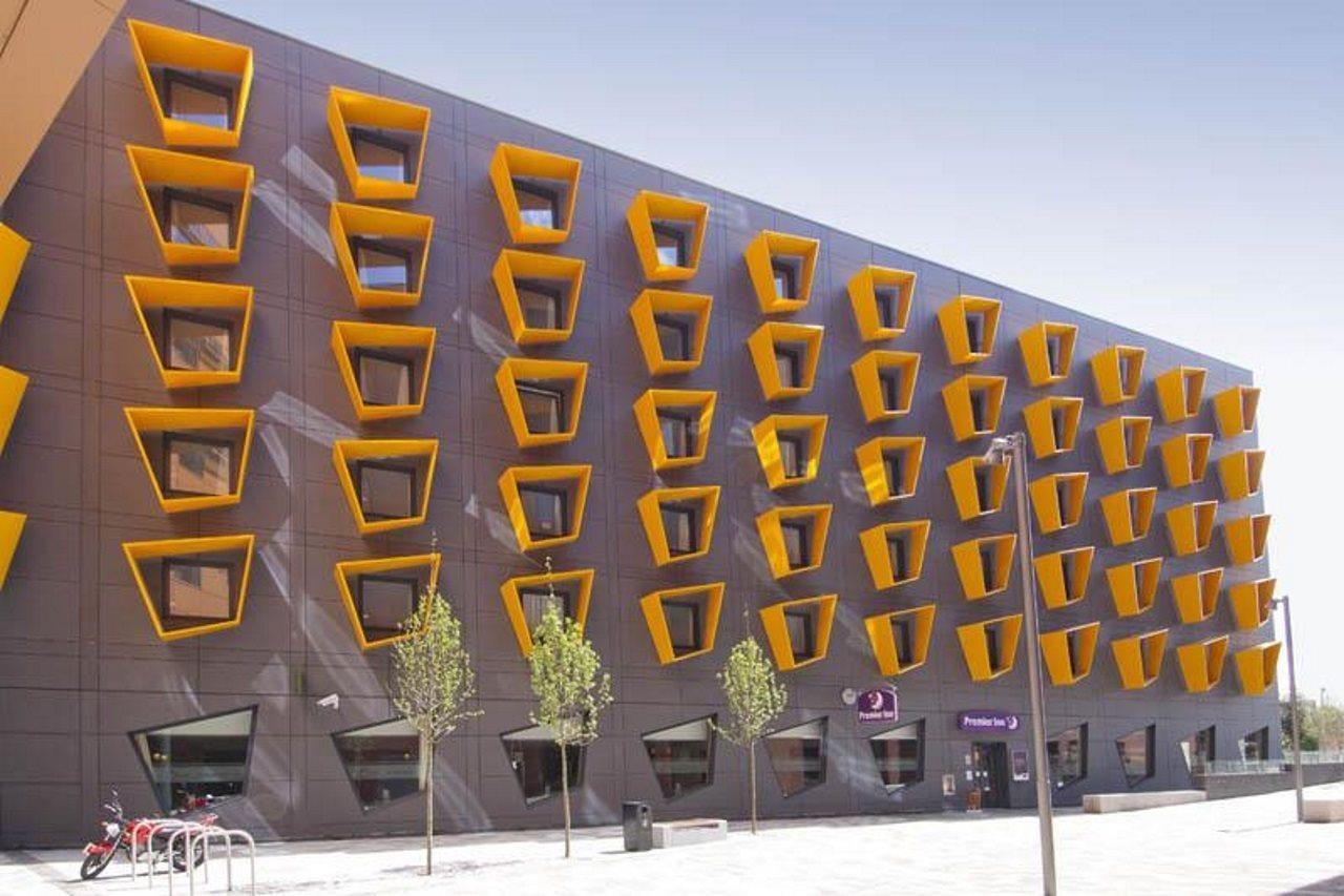 Premier Inn Manchester Bury Exterior photo