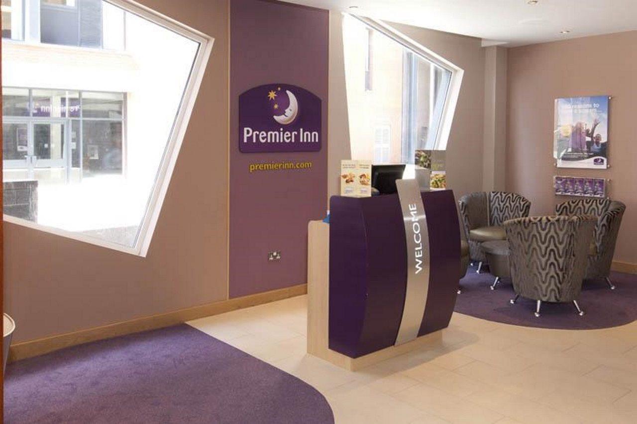 Premier Inn Manchester Bury Exterior photo